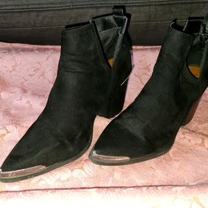Suede Black Anckle Boots